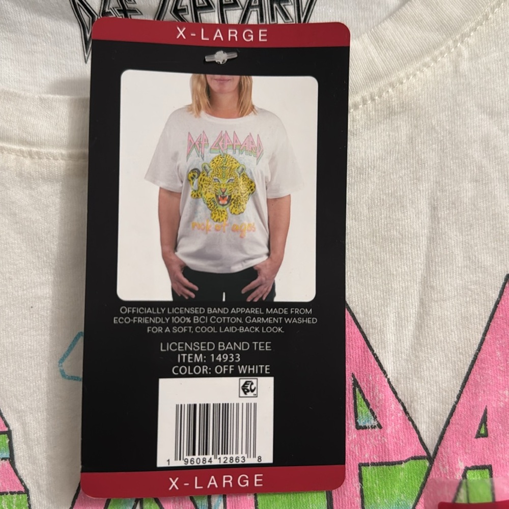 Def Leppard T-shirt - Picture 4 of 5